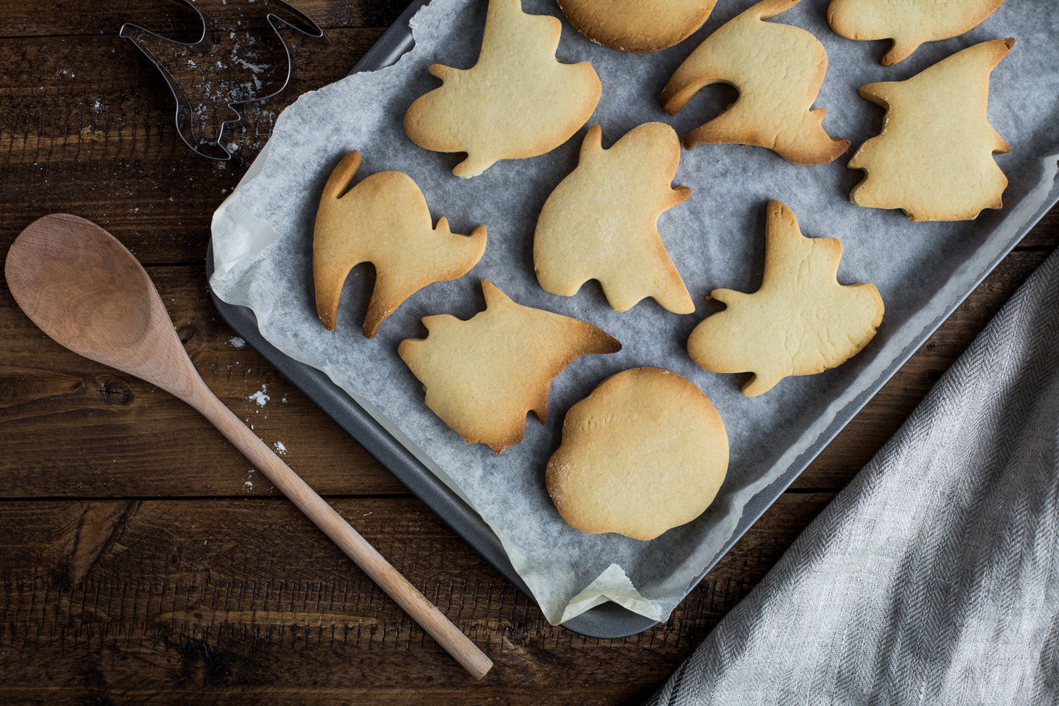 10 Halloween-Themed Snacks for the Kids