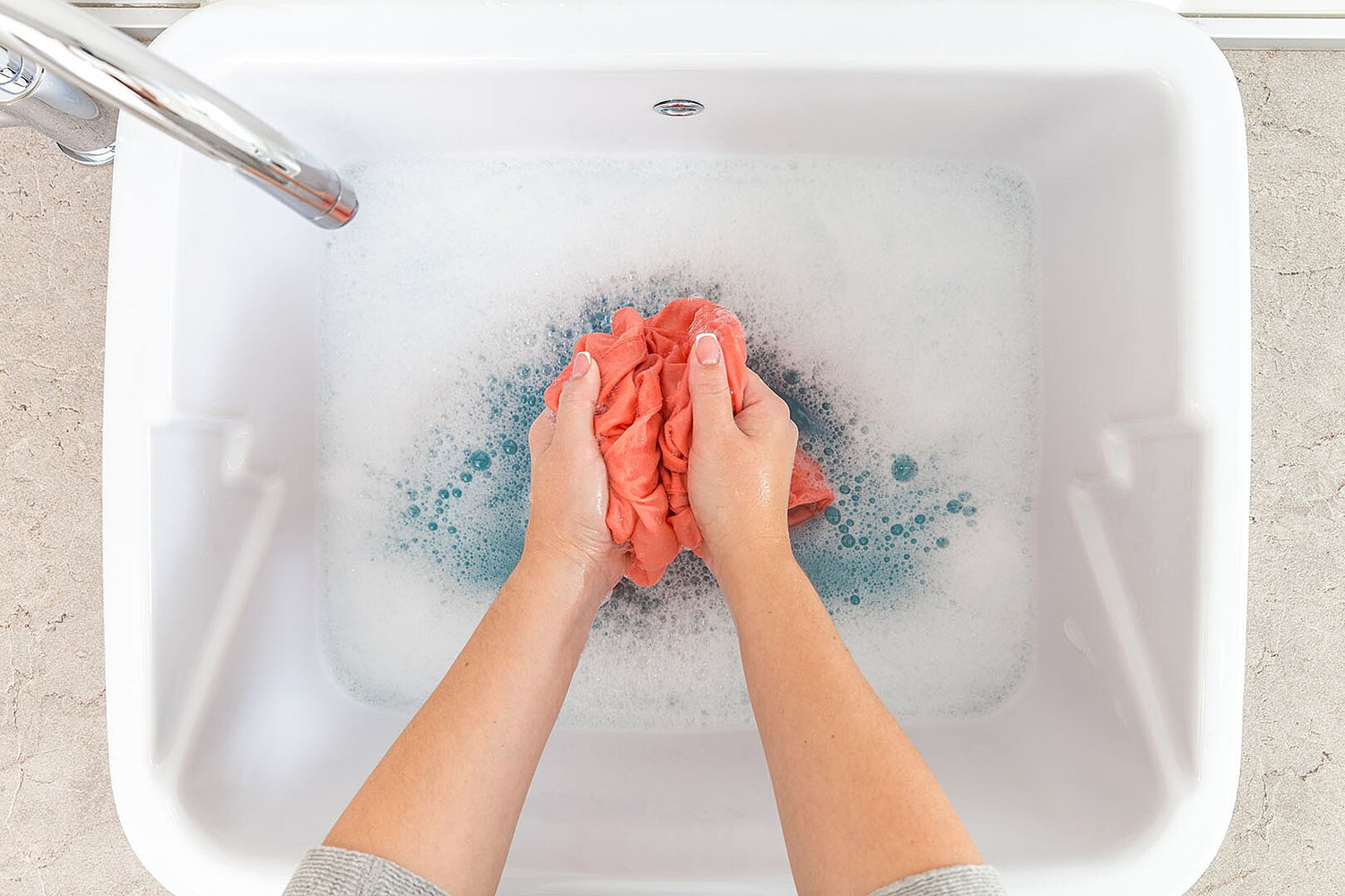 What Is Laundry Stripping? How to Strip Your Laundry Naturally